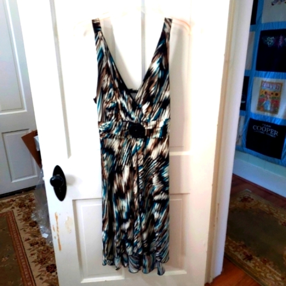 StarVixen XL stretch lined dress  fitted waist w/decorative buckle v-neck padded